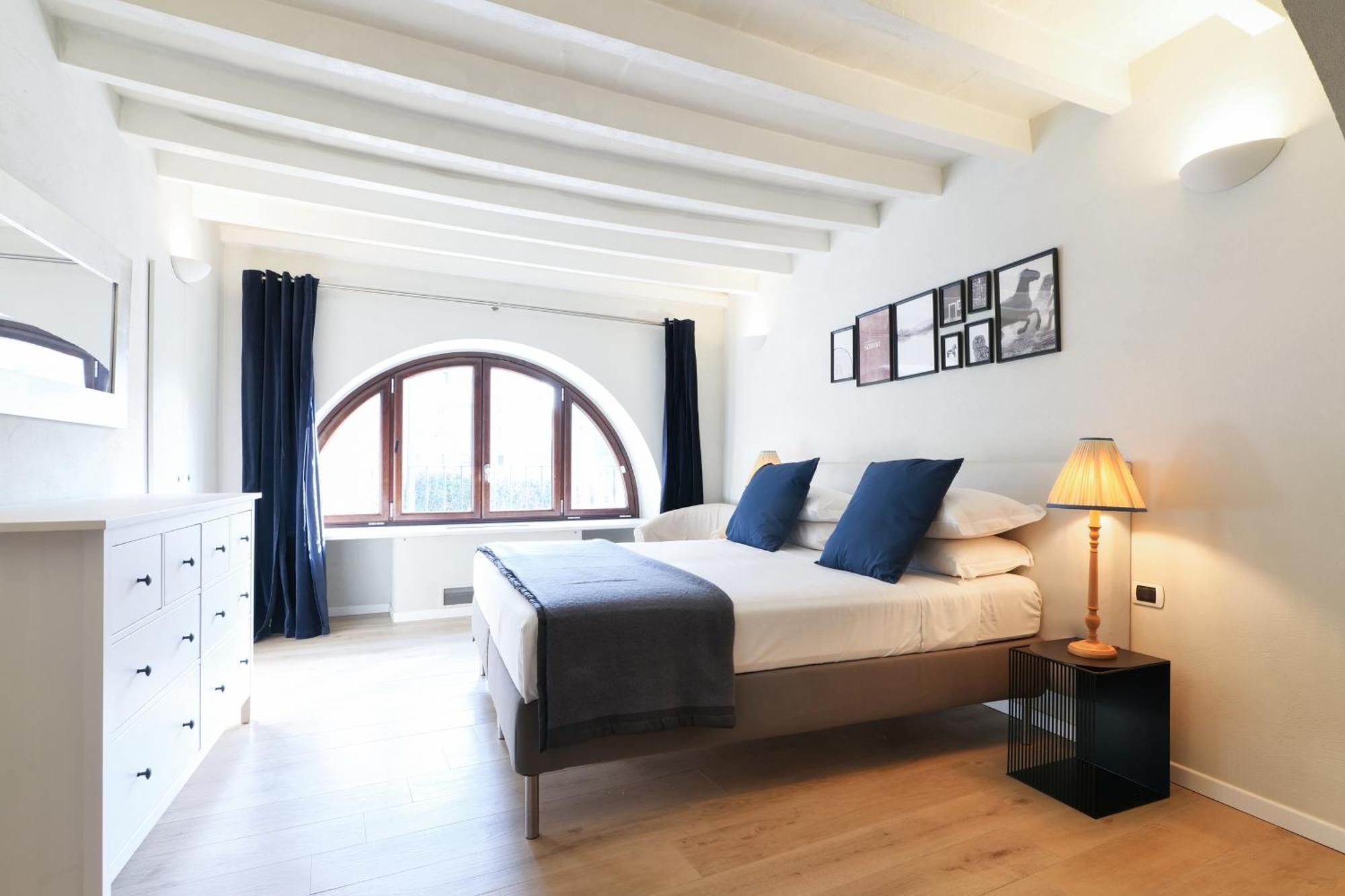 Elegant Rosales Apt. Mailand Exterior foto